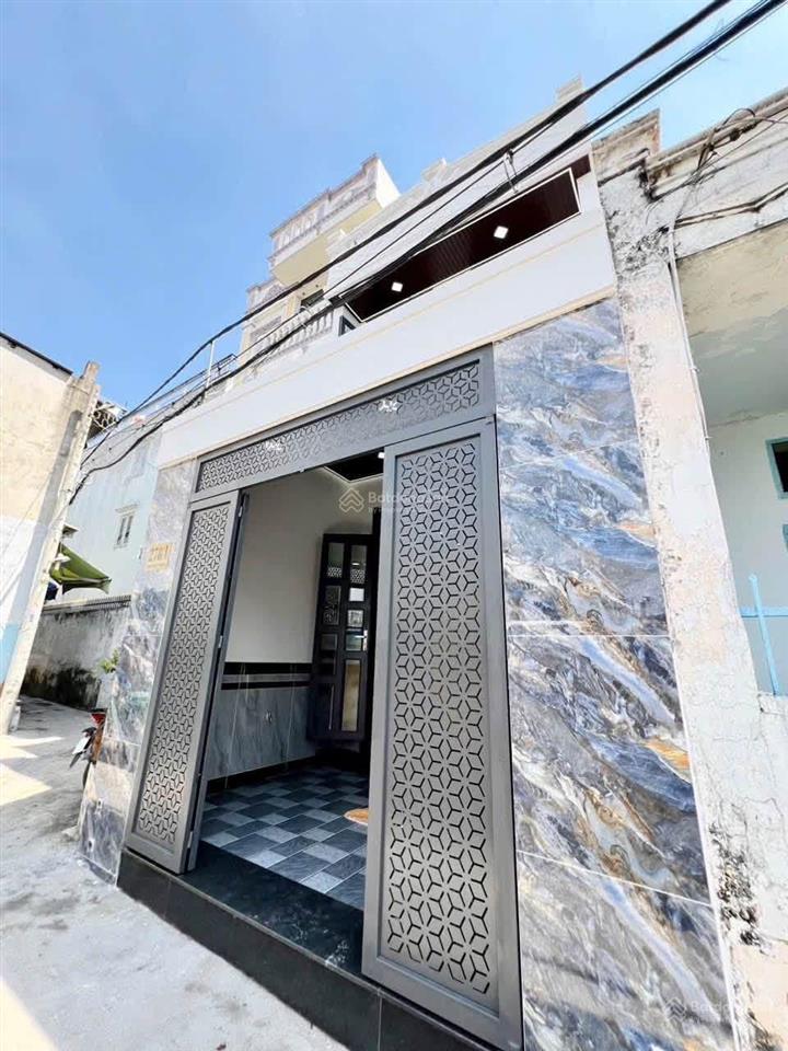 Bán nhà đẹp 4m x 13m 2 tầng chỉ 30m ra đường trần thị cờ p. thới an gần chợ, trường học giá 4,39 tỷ