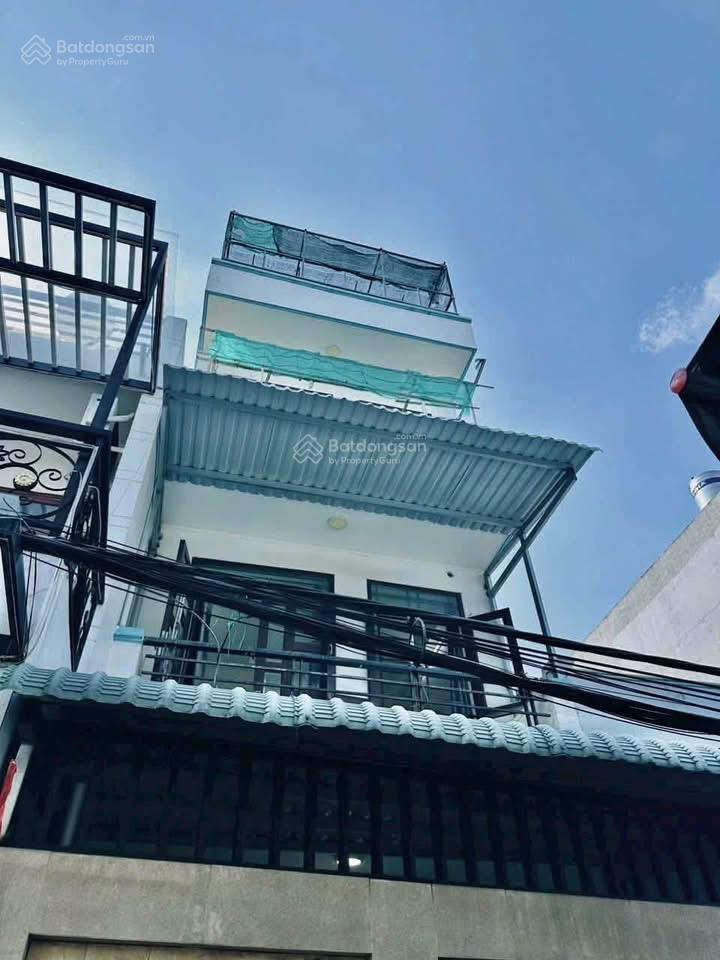 Bán nhà 4m x 13m 3 tầng hẻm thông xe hơi đường tân thới hiêp 21 đang mở rộng 35m