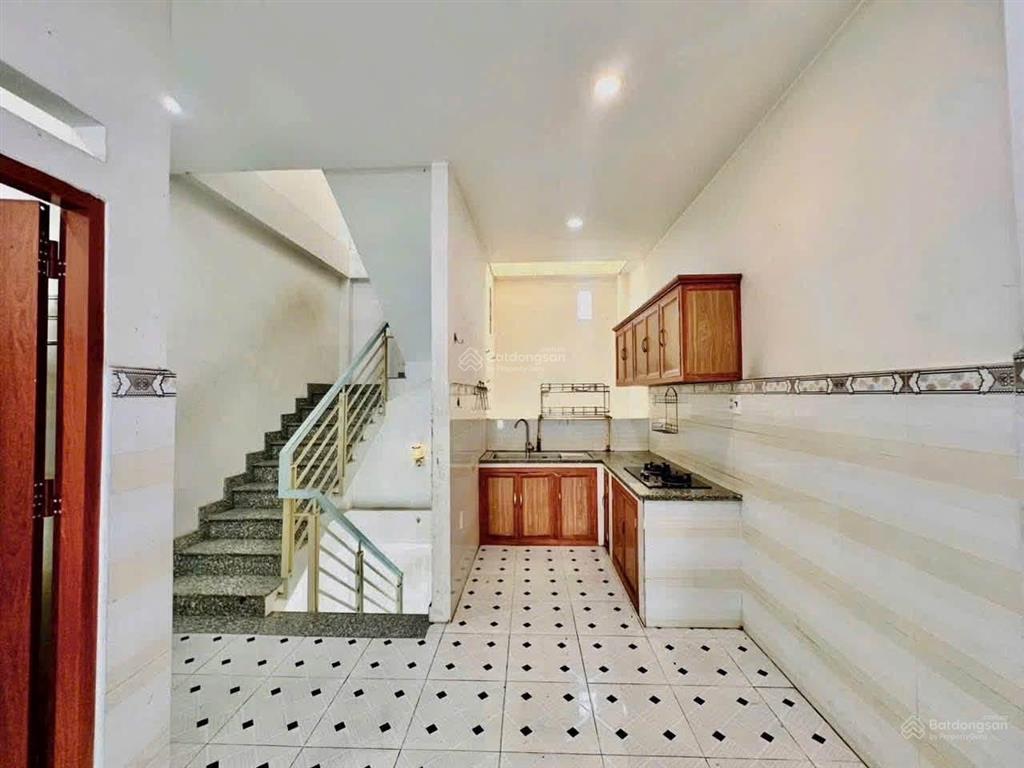 Bán nhà 4m x 13m 3 tầng hẻm thông xe hơi đường tân thới hiêp 21 đang mở rộng 35m