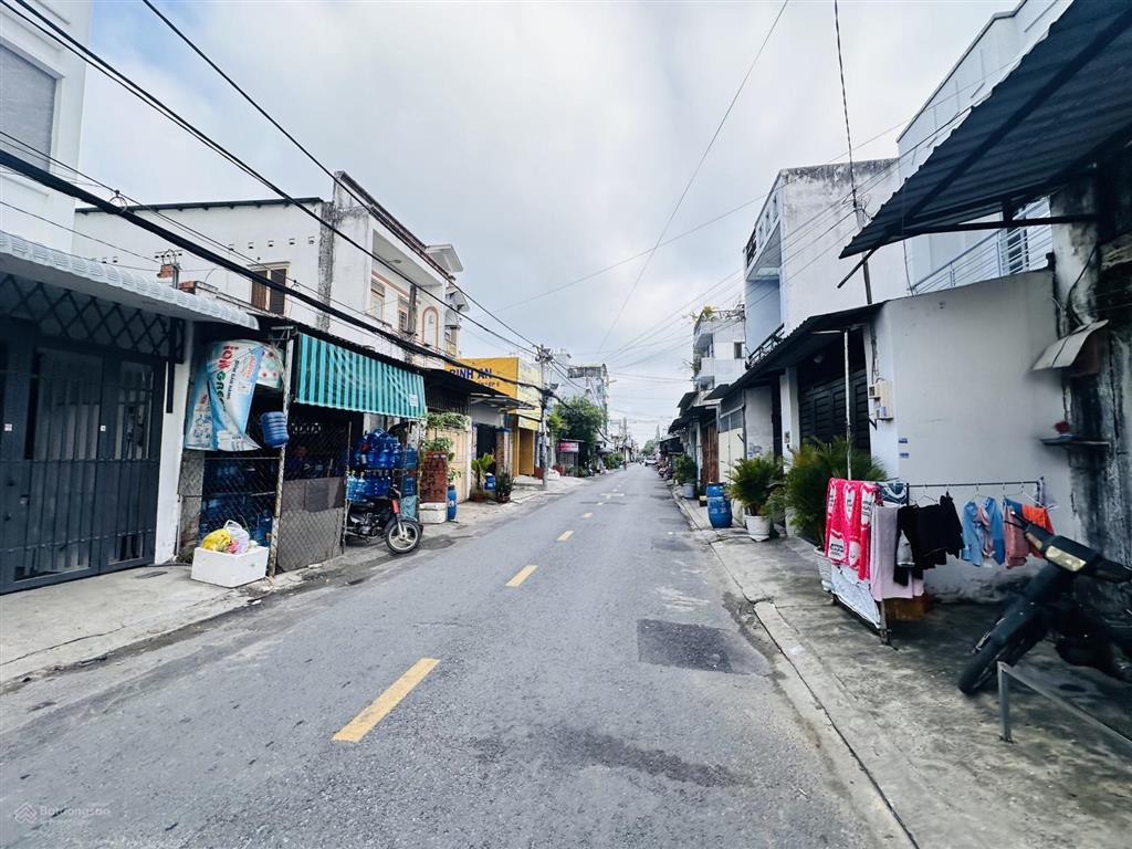 Bán nhà 5,2m x 20m cn 100,2m2 mặt tiền đường hiệp thành 6 ngay chợ hiệp thành phù hợp kd, mở cty