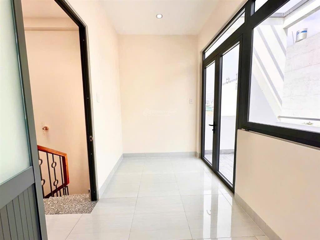 Bán gấp nhà 4m x 12m xây mới 3 tầng full nội thất đường tân thới hiệp 15  dương thị mười q12