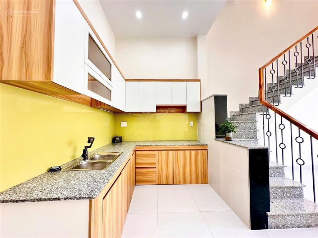 Bán gấp nhà 4m x 12m xây mới 3 tầng full nội thất đường tân thới hiệp 15  dương thị mười q12