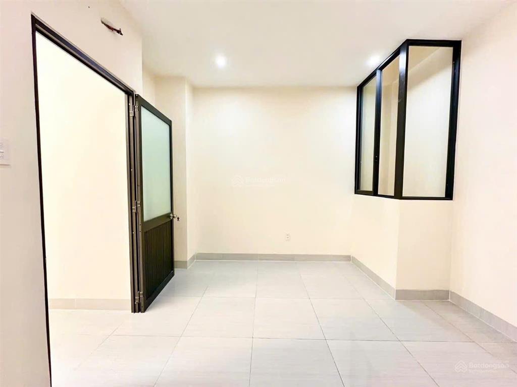 Bán gấp nhà 4m x 12m xây mới 3 tầng full nội thất đường tân thới hiệp 15  dương thị mười q12