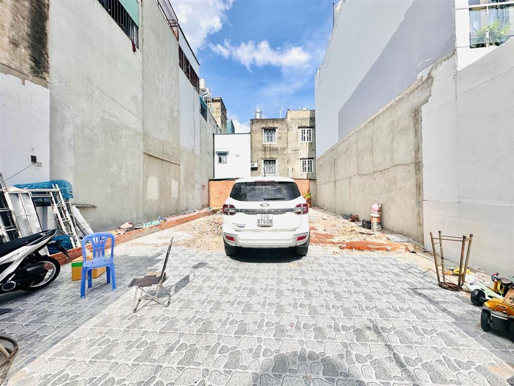 Lô đất 4m x 18,5m cn 74,7m2 vị trí đẹp 1/ ngắn hẻm 5m đường thới an 22 p. thới an  q12