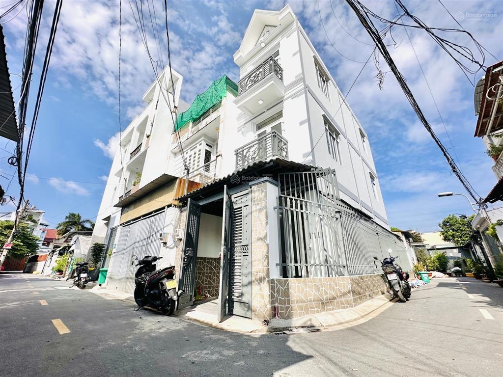 Bán nhà đẹp 4m x 14m 3 tầng góc 2 mặt tiền hẻm nhựa 5m đường lâm thị hố gần hiệp thành city quận 12