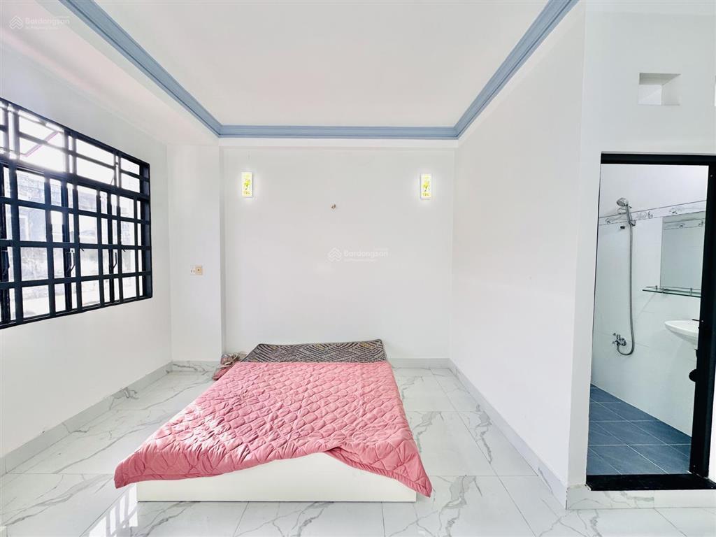 Giảm 300 triệu nhà phố 4,5m x 17m xây 3,5 tầng đường trung mỹ tây 19, phường trung mỹ tây  quận 12