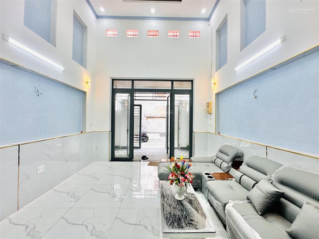 Giảm 300 triệu nhà phố 4,5m x 17m xây 3,5 tầng đường trung mỹ tây 19, phường trung mỹ tây  quận 12