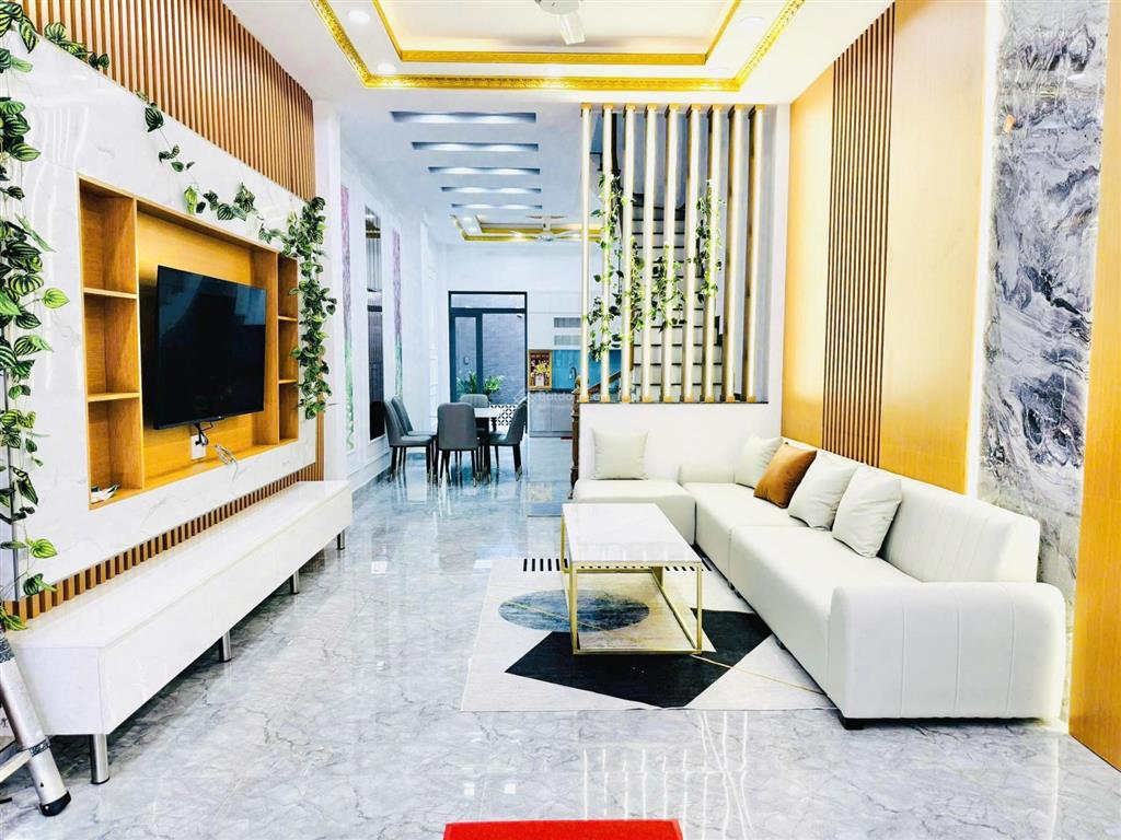 Giảm 600tr bán gấp nhà 4m x 19m 4 tầng 6pn 7wc mặt tiền đường tân thới hiệp 09 ngay tòa án quận 12