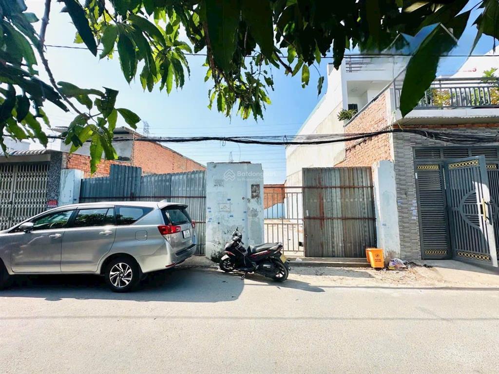 Chính chủ gửi bán gấp cặp đất 5m x 22m mặt tiền hẻm 439 đường tân thới hiệp 21 đang mở rộng 35m q12