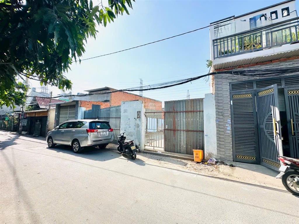 Chính chủ gửi bán gấp cặp đất 5m x 22m mặt tiền hẻm 439 đường tân thới hiệp 21 đang mở rộng 35m q12