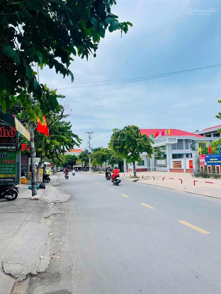 Bán lô đất 5m x 19m cn 94,5m2 vị trí đẹp ngay ubnd phường thới an, phía sau đất là trường học