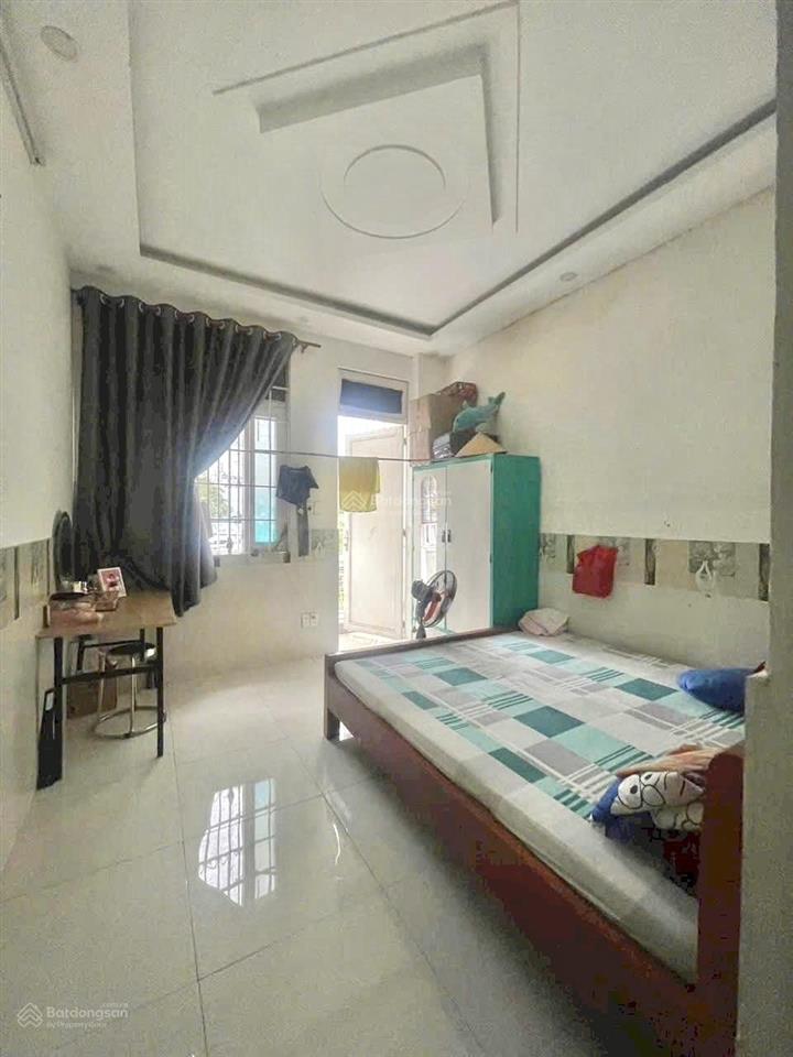 Chính chủ gửi bán nhà 8,4m x 12m 2t góc 2 mặt tiền hẻm 6m cách đường thới an 16, lê thị riêng 20m
