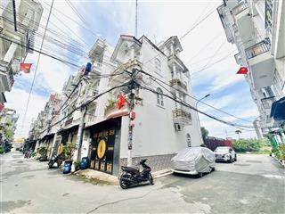 Nhà phố 4,5m x 13m 4 tầng góc 2 mặt tiền hẻm 7m thông đường hiệp thành 13 q12 khu nhà đồng bộ