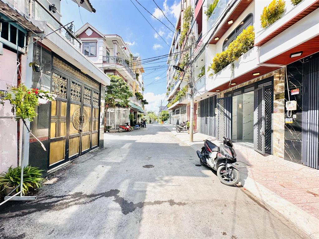 Giảm 800 triệu, bán cặp nhà 4,2m x 20m xây mới 4.5 tầng có ô chờ thang máy hẻm thông thạnh xuân 25