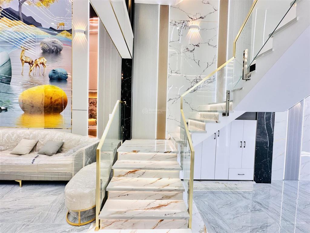 Giảm 800 triệu, bán cặp nhà 4,2m x 20m xây mới 4.5 tầng có ô chờ thang máy hẻm thông thạnh xuân 25