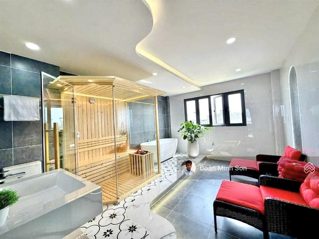 Giảm 1 tỷ, chủ cần bán gấp nhà 4m x 17m xây mới 4.5 tầng có thang máy, hẻm nội bộ 10m đường tx25