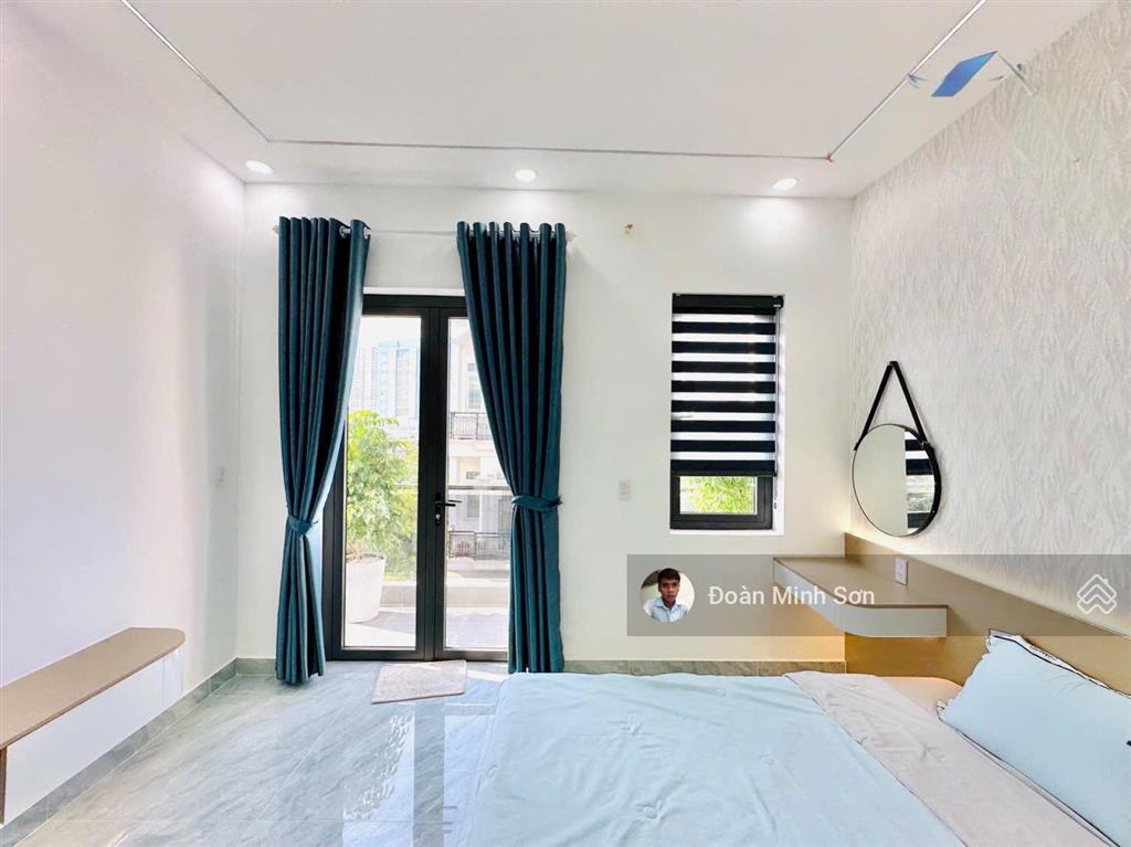 Hạ giá cặp nhà 4m x 20m xây 4.5 tầng có thang máy hẻm 10m đường trần thị năm, p. tân chánh hiệp q12