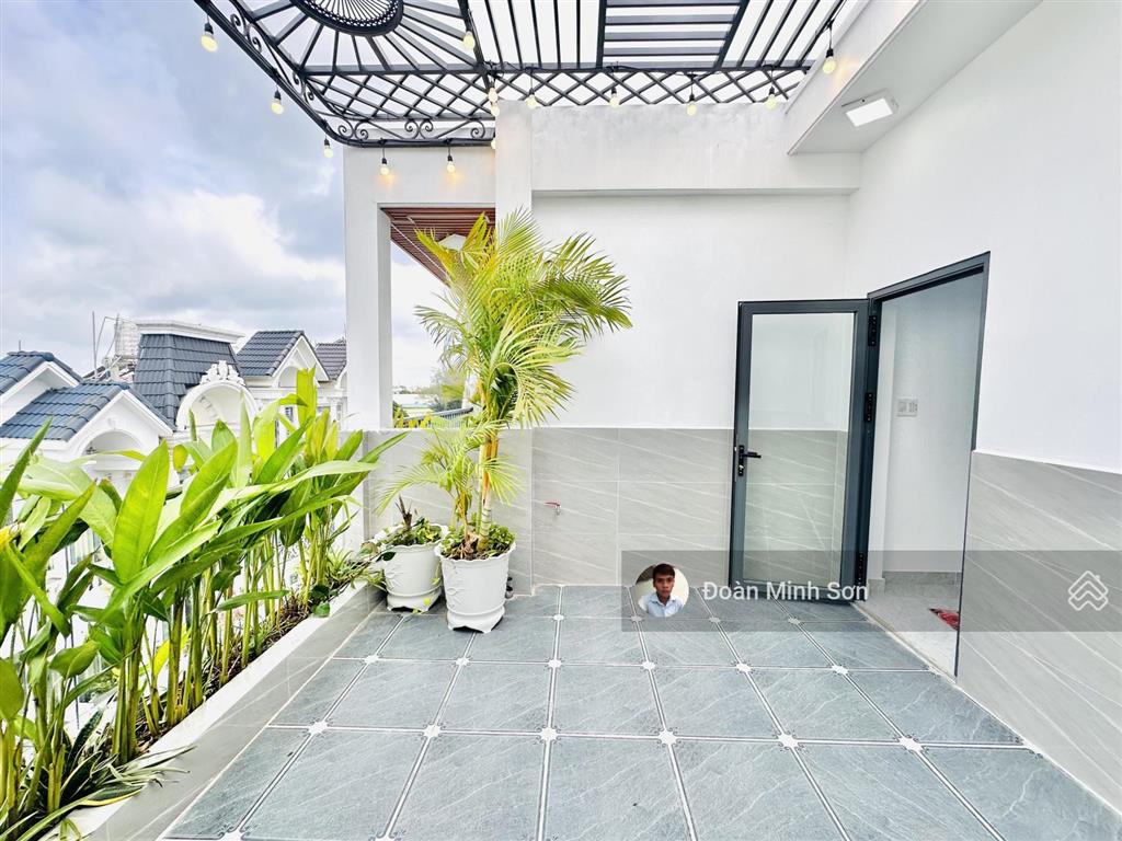Giảm 500 triệu nhà phố 4m x 14m xây 4.5 tầng full nội thất hẻm 12m vỉa hè 2 bên đường lê văn khương