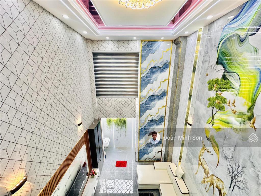 Giảm 500 triệu nhà phố 4m x 14m xây 4.5 tầng full nội thất hẻm 12m vỉa hè 2 bên đường lê văn khương