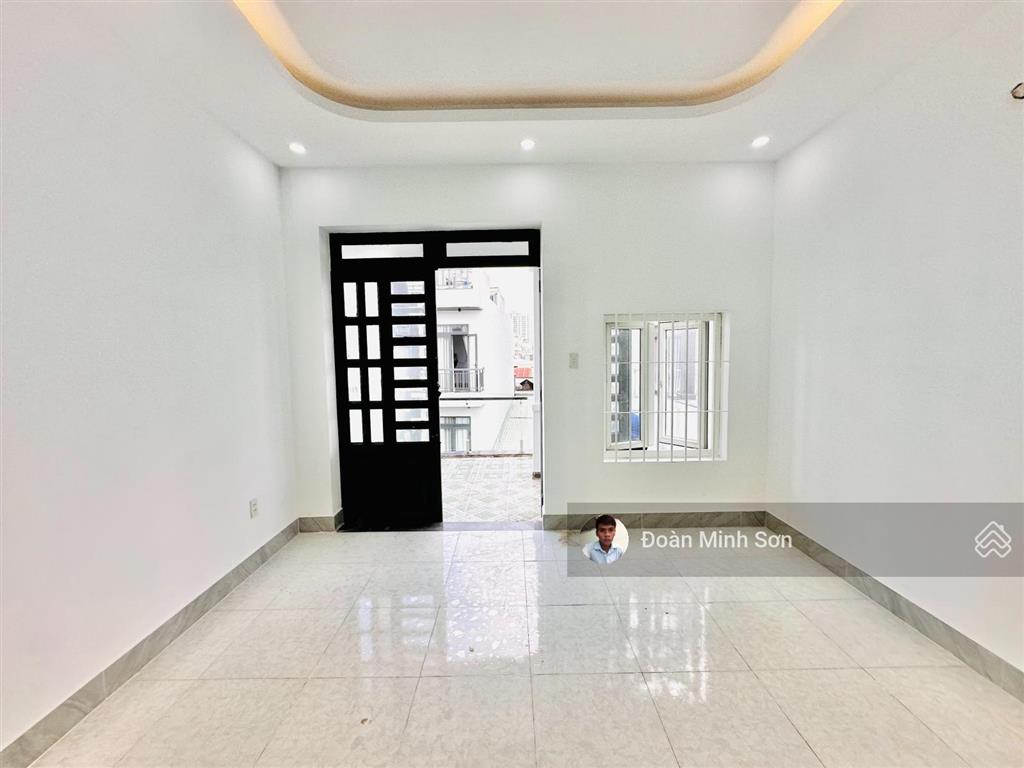Bán nhà đẹp 4m x 17m  3 tầng, hẻm nhựa 6m.
1/ ngắn lâm thị hố. p. tân chánh hiệp. q12