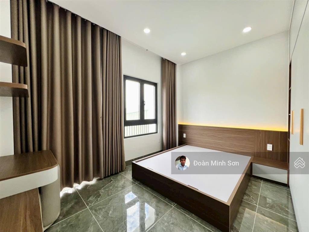 Hạ giá mạnh 800 triệu, nhà phố 4m x 25m có pn tầng trệt, sân vườn trồng cây đường hiệp thành 13 q12