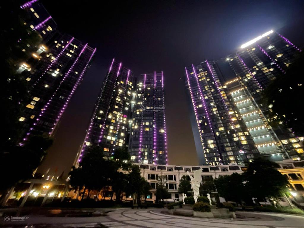 Gia đình cần bán cc sunshine city  8,6 tỷ  90m2, 3pn, 2wc, nội thất đầy đủ (giá sốc)