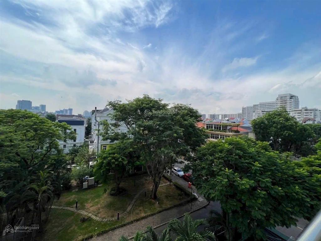 Bán căn hộ parkview phú mỹ hưng đường nguyễn đức cảnh, view nội khu yên tĩnh  0919 949 ***