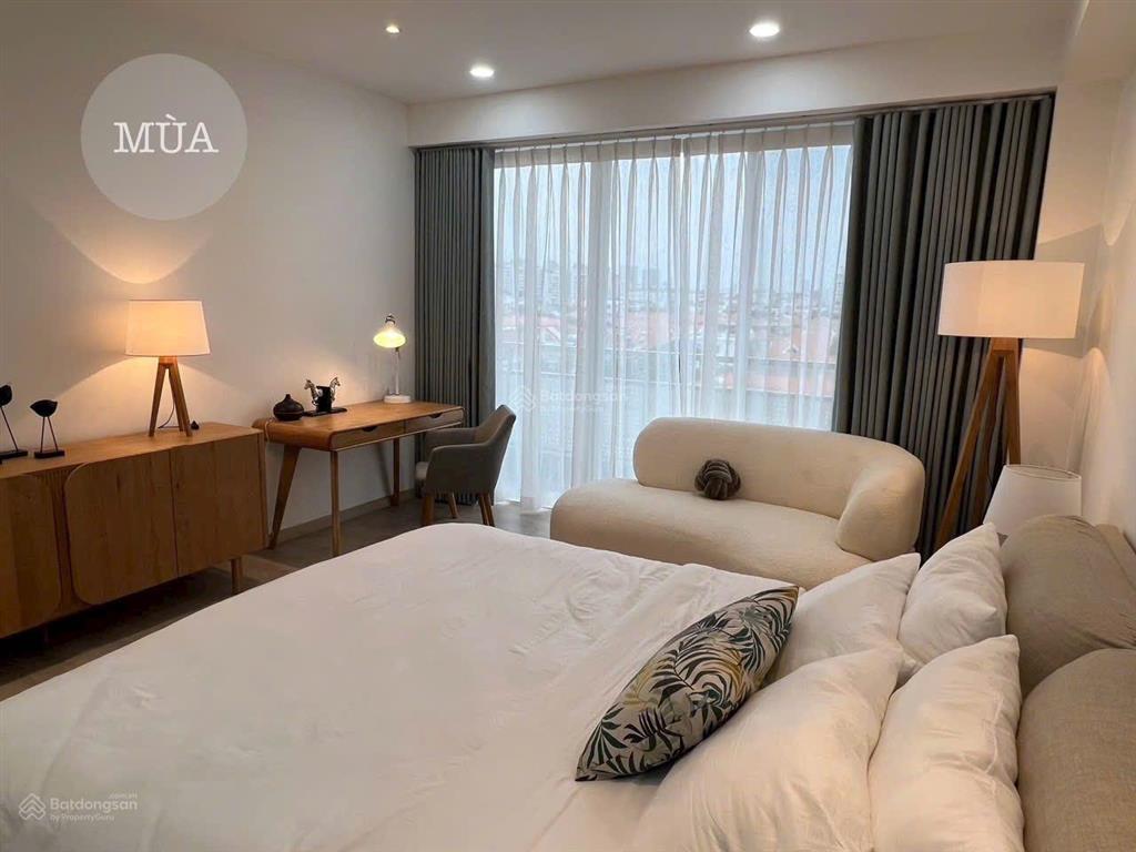Bán căn hộ grand view, phú mỹ hưng, 118m, tầng cao, giá 9,9tỷ.  em hường 0919 949 *** xem 24/7