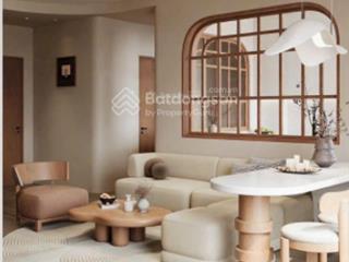 Bán gấp căn hộ urban hill pmh 79m2 2pn view trong giá 7,750ty.  0919 949 *** em hường