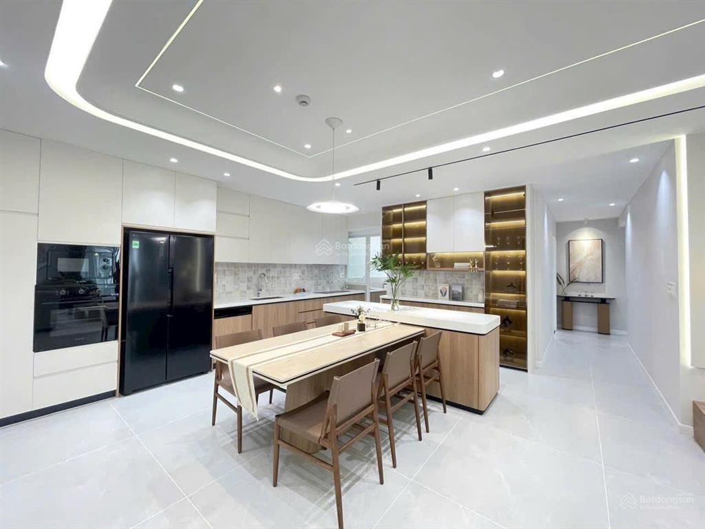 Bán căn hộ green valley phú mỹ hưng 3pn 120m2 lầu cao giá chỉ 9,5 tỷ  0919 949 ***