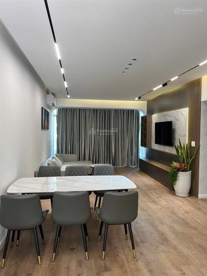 Chuyên cho thuê căn hộ phú mỹ hưng 110m2 3 phòng ngủ kế bên trường ssis  0919 949 *** (em hường)