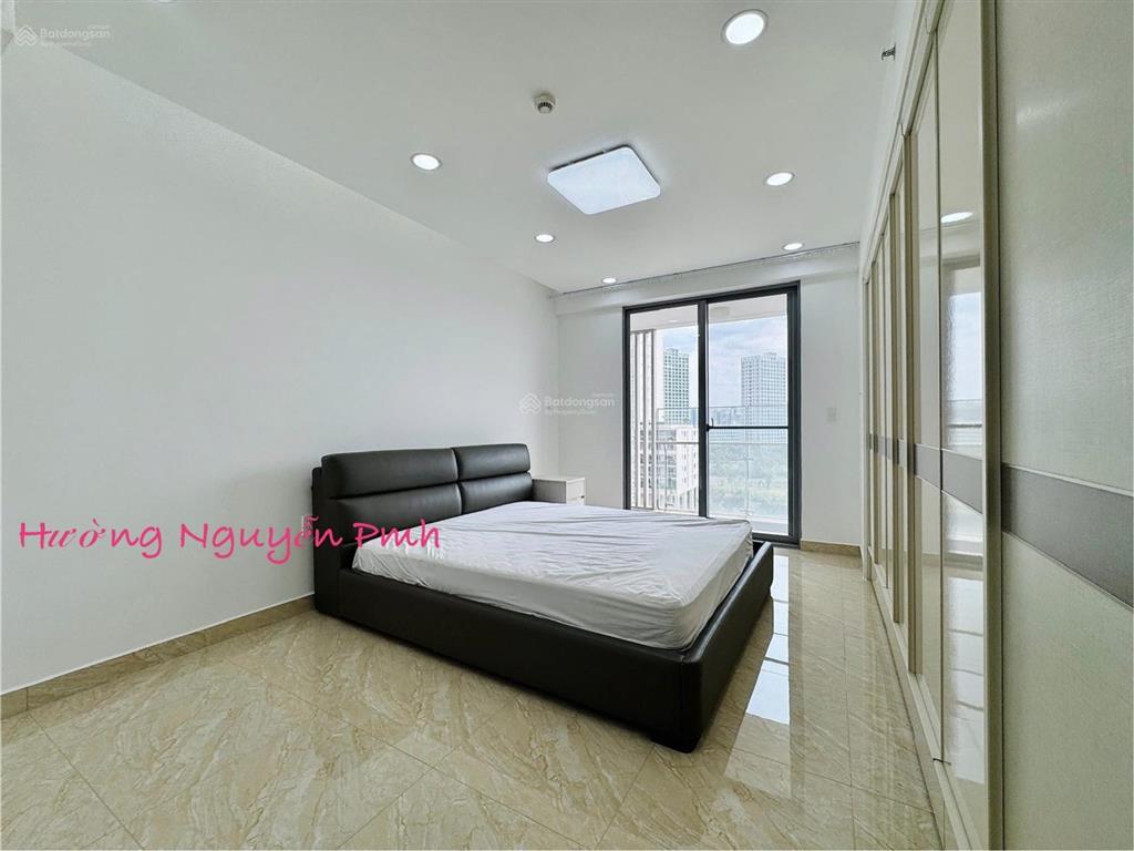 Cho thuê căn hộ green valley phú mỹ hưng, tầng trung 130m2 3pn giá 33 triệu.  0919 949 *** hường