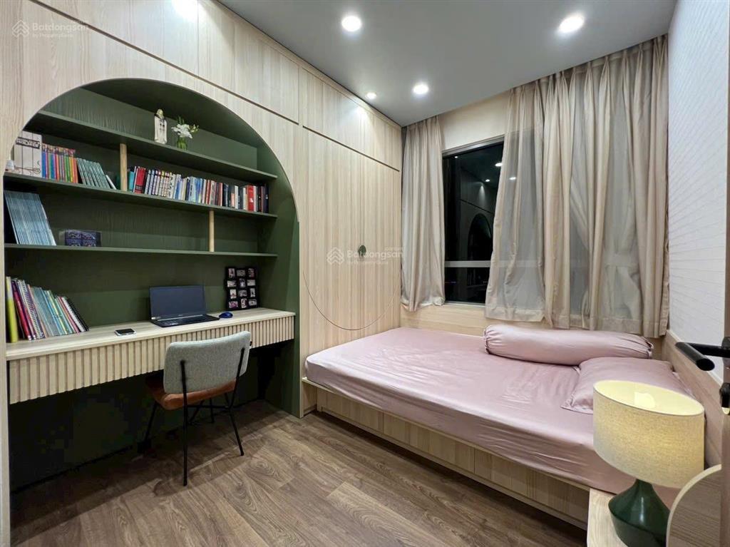 Cho thuê căn hộ riviera point keppel land 2pn 99m2, giá 27tr/th nhà đẹp  0919 949 ***