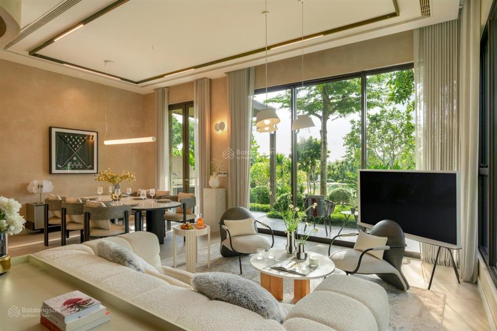 Biệt thự rừng eco giá 14 tỷ 2, 220m2, ngân hàng hỗ trợ 70%, miễn gốc lãi 24 tháng
