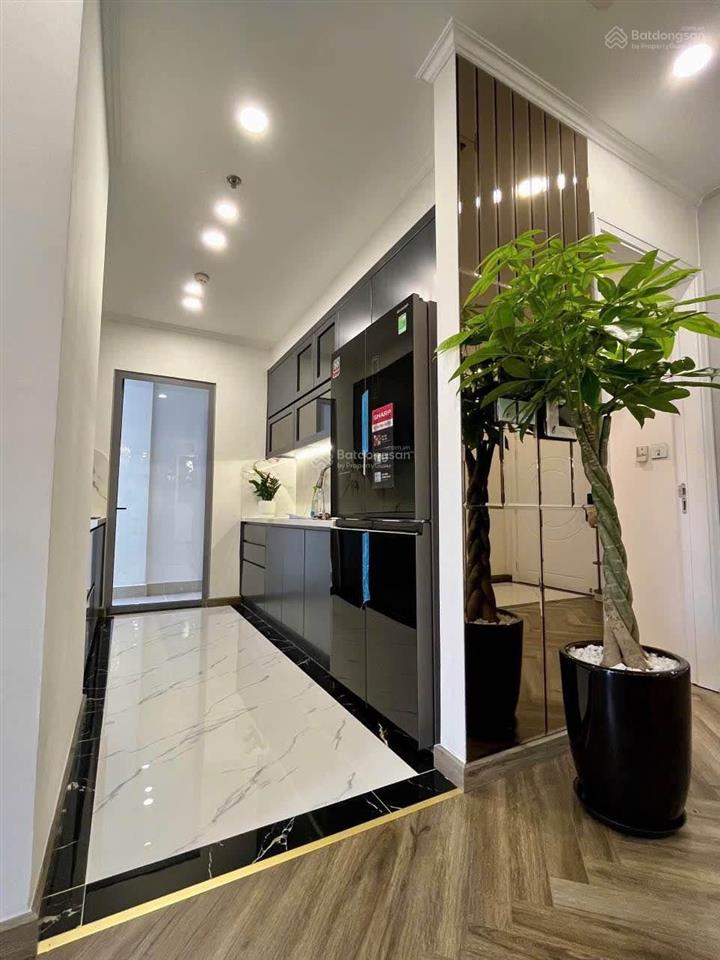 Bql cho thuê cc 2pn ở vinhomes gardenia, giá 15tr, có slot ô tô