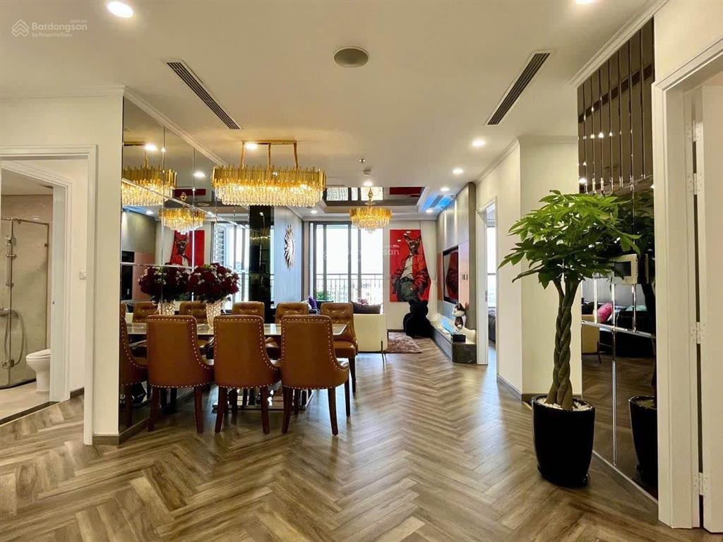 Bql cho thuê cc 2pn ở vinhomes gardenia, giá 15tr, có slot ô tô