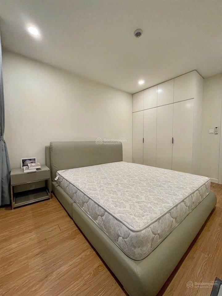 Cho thuê căn hộ chung cư 2pn tại goldmark city, 13 triệu vnd, có slot oto