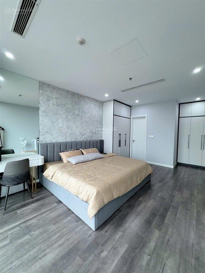 Gia đình cho thuê ch 3pn, 118m tại kosmo tây hồ, nhỉnh 18tr full đồ, view hồ tây