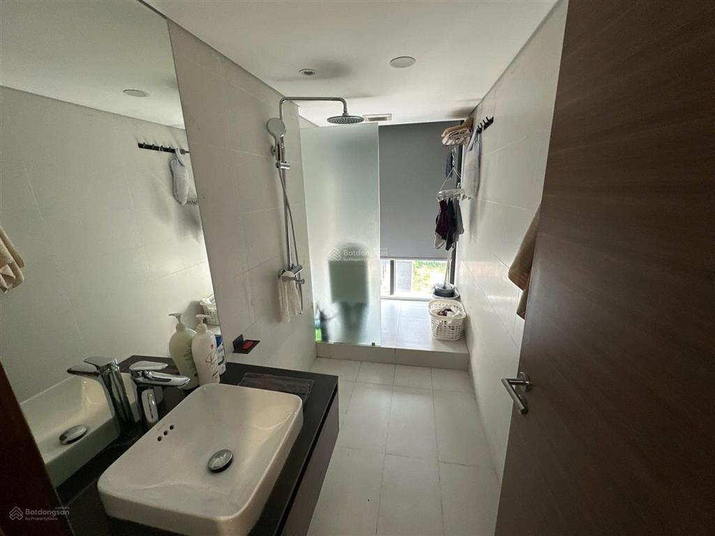 Gia đình cho thuê căn 2pn  full đồ, giá 18tr/th, pentstudio, vào sớm có thương lượng
