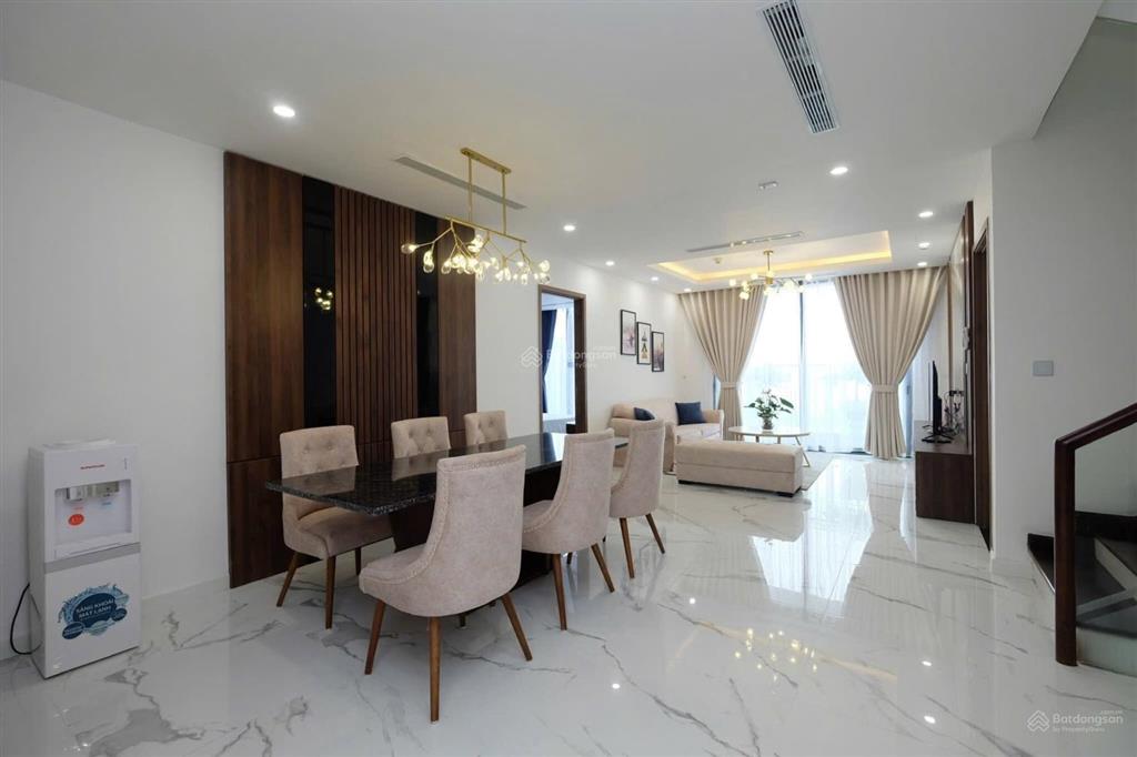 Cho thuê cc udic westlake, 2pn  84m2, giá 14tr/th có slot, view hồ tây