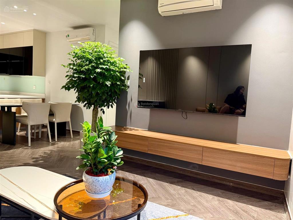 Cho thuê căn hộ 2pn tại chung cư kosmo xuân la, tây hồ, giá 14tr/tháng,  0355 392 ***