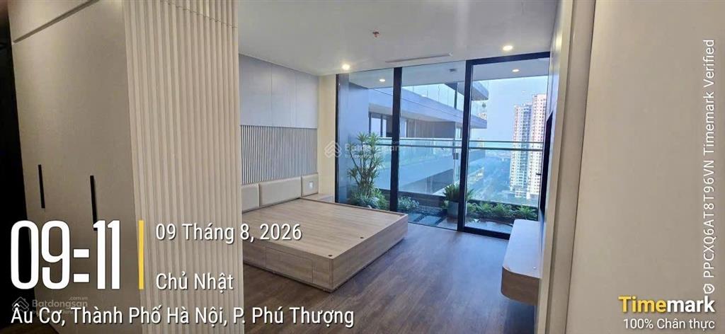 Cho thuê cc 2pn  125m2. giá 20tr/th sunshine golden river,  0355 392 ***