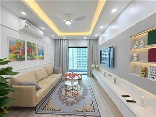 Gia đình cho thuê 3pn giá 15 triệu toà hdi võ chí công,  0355 392 ***