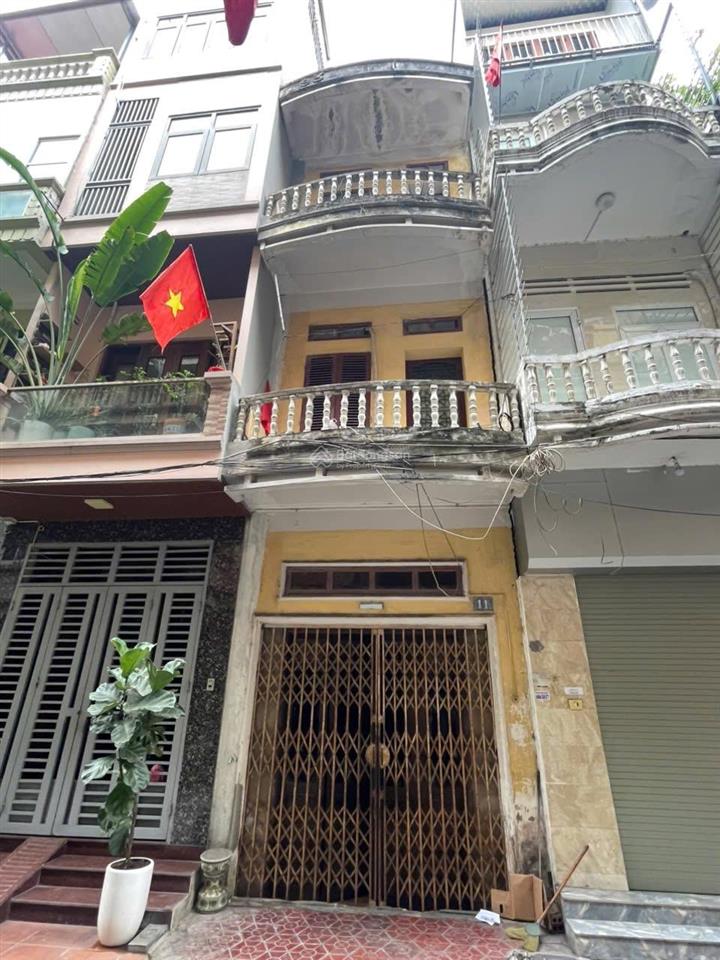 Cho thuê nhà 2 mặt ngõ oto tại số 11, ngõ 45, dịch vọng, 12 triệu, 40 m2 (kinh doanh, làm kho, ở)