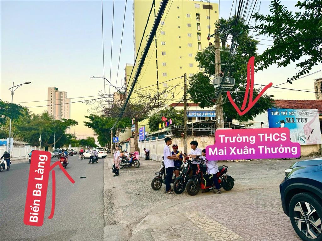 Giảm 100tr bán 2t nhà hẻm oto thông cách biển chỉ 350m phường bắc nha trang, sẵn sổ, giá 5,4 tỷ