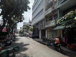 Nhà hai mặt tiền kinh doanh đa ngành. mt đường số cách 1 căn ra hoàng diệu 30tỷ tl