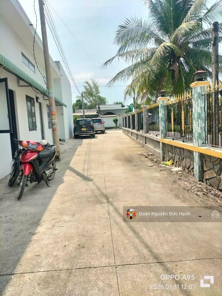 Chủ ở xa cần bán gấp bds 121m2 đất full thổ đường ô tô vào tận nhà giá 910tr