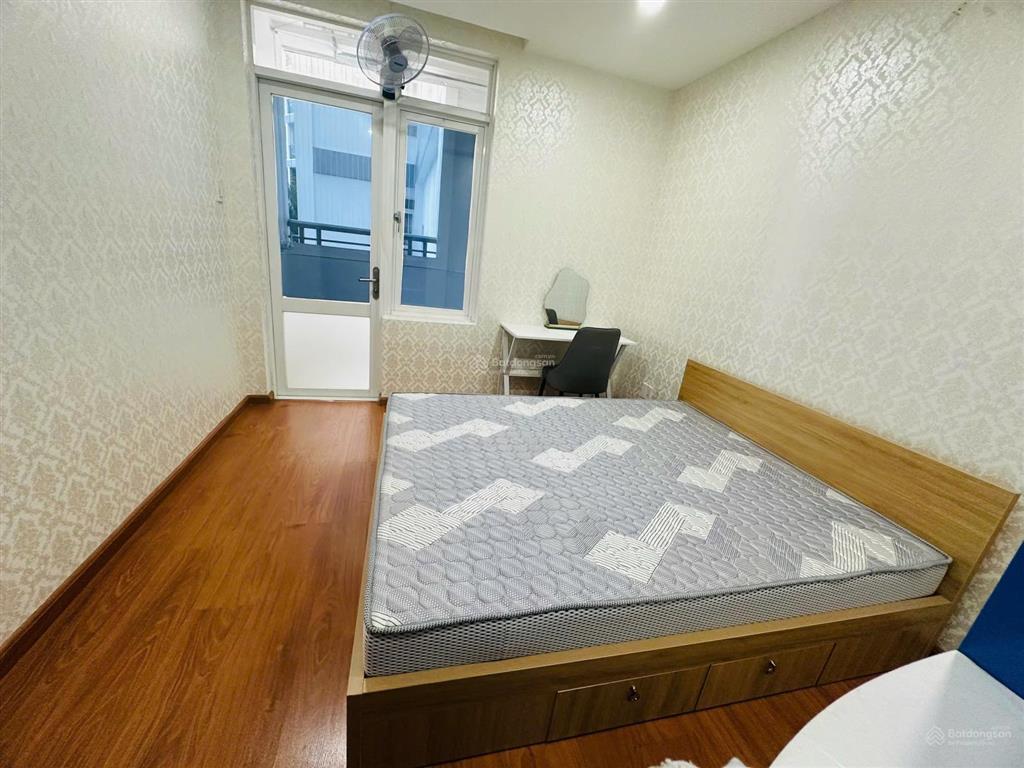 5,3 tỷ. him lam riverside. dt 76m, 2pn, 2wc.