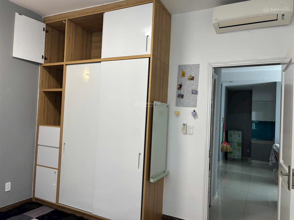 Căn hộ 2pn 2wc giá thuê 12tr nhà trống
