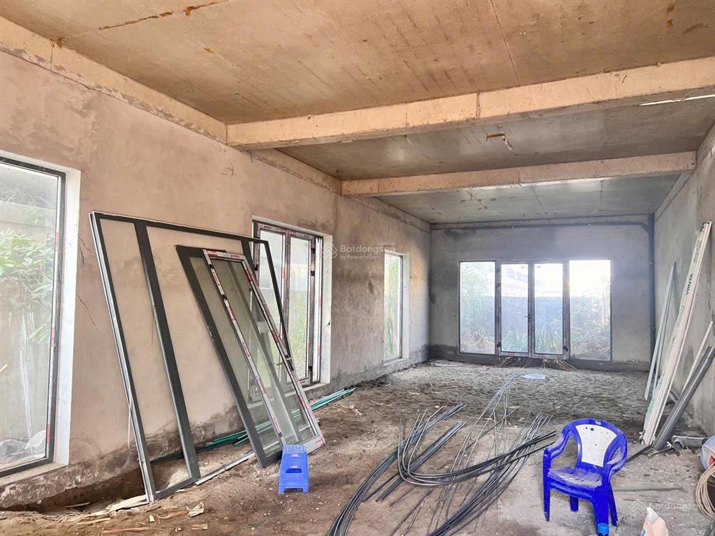 Bán cắt lỗ shophouse khu vincom từ 3,6 tỷ sổ đỏ công chứng ngay  0976 758 ***